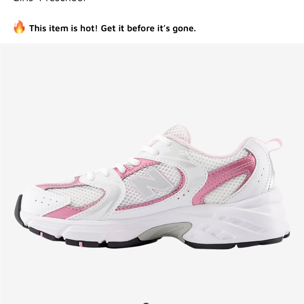 New Balance 530 girls White and Pink Low-Top Athletic Sneaker